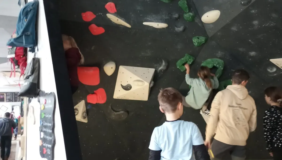 Beim bouldern | © DAV Ebingen