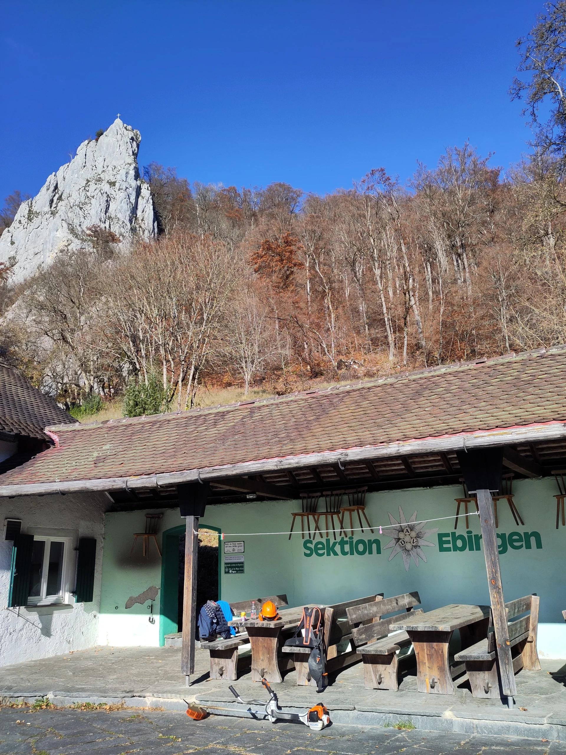 Einige Mitglieder brachten auch eigene Geräte mit. | © DAV Ebingen