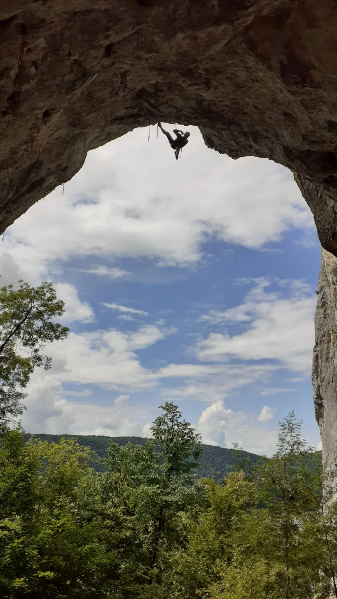 Ein Kletterer an einem Felsen bei Blaubeuren. | © DAV Ebingen