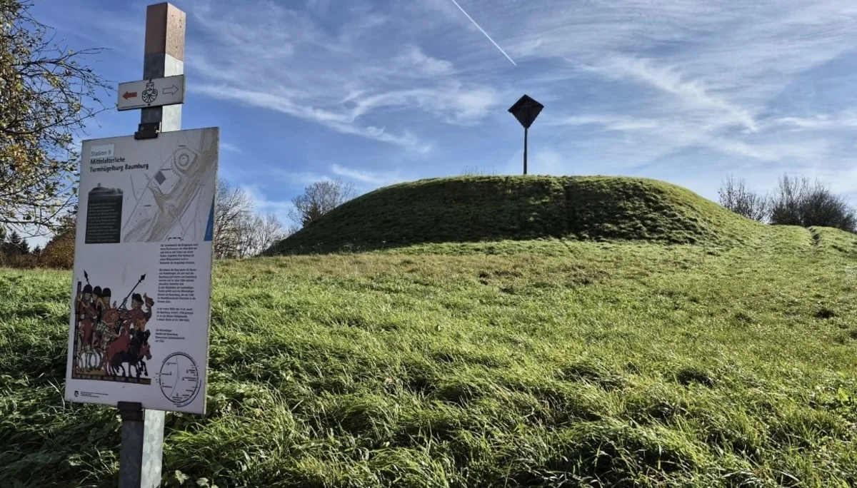 Ein keltischer Grabhügel der unter den Namen „Lehenbühl“ und „Baumburg“ bekannt ist. | © DAV Ebingen