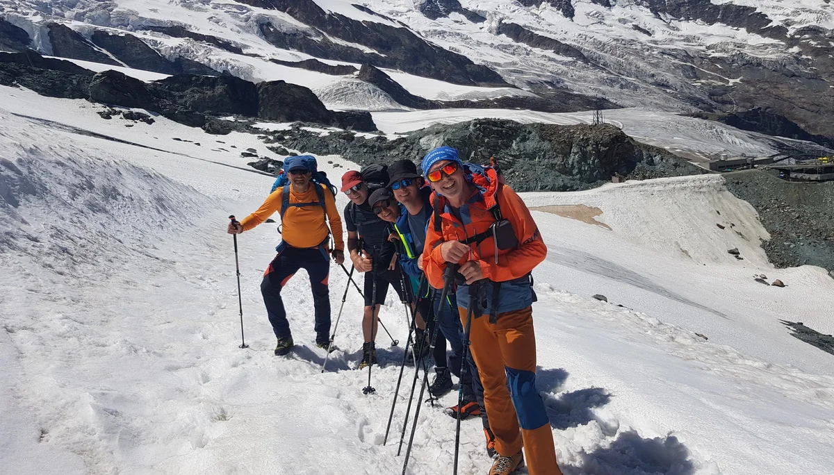 Die Gruppe beim Aufstieg zur Britanniahütte. | © DAV Ebingen