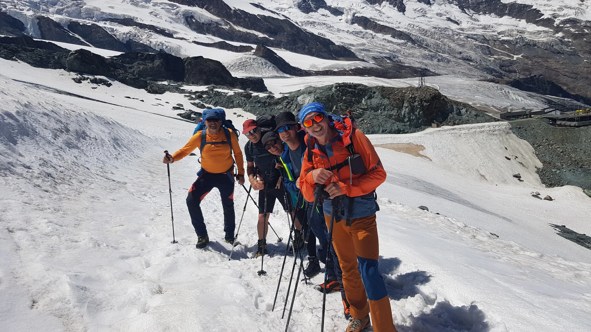 Die Gruppe beim Aufstieg zur Britanniahütte. | © DAV Ebingen