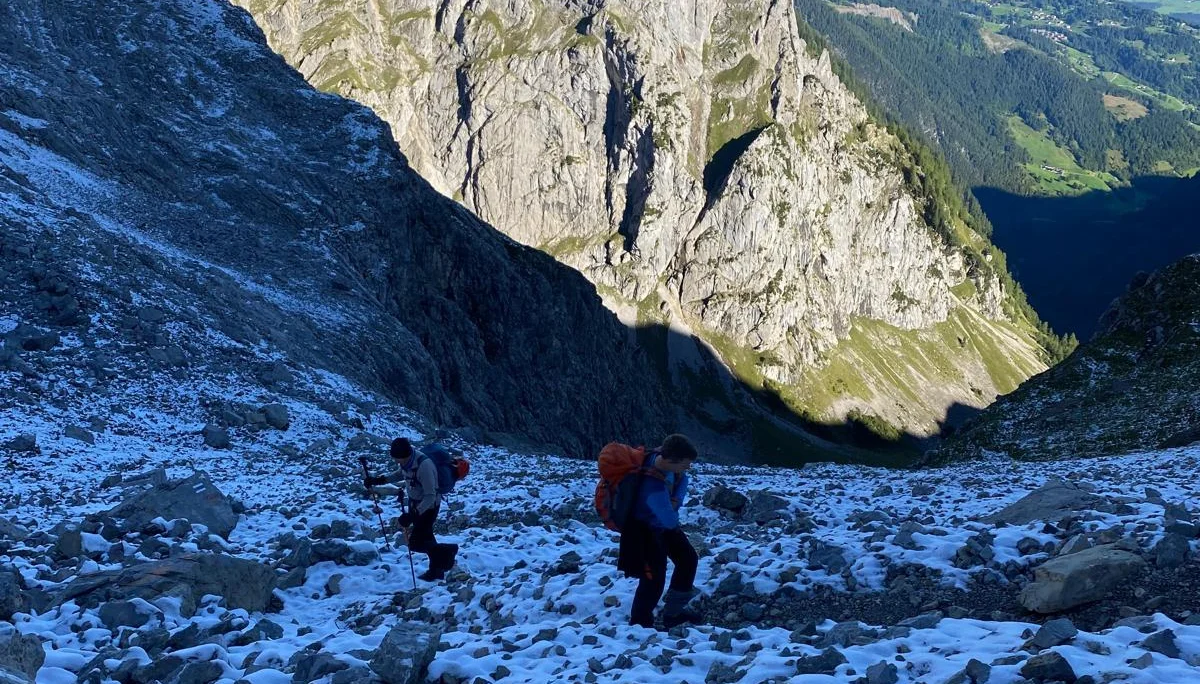Teilnehmer der Gruppe beim Aufstieg. | © DAV Ebingen