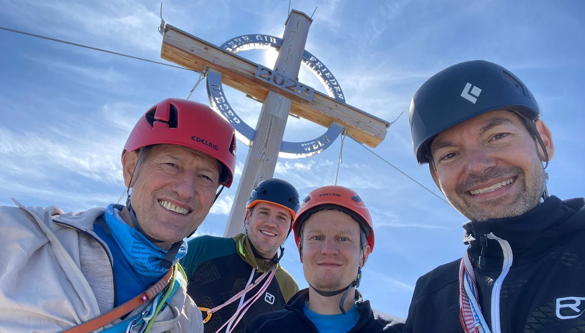 Das Gipfelbild der Gruppe. | © DAV Ebingen