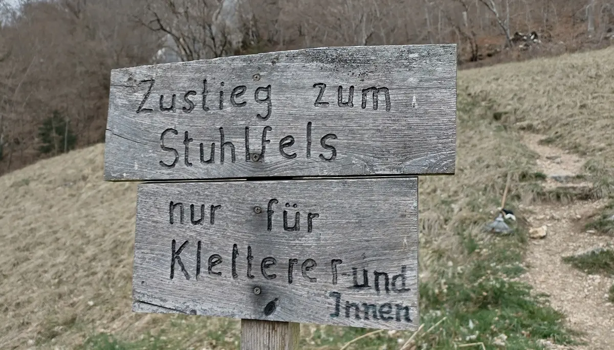 Der Zustieg zum Stuhlfelsen ist nur Kletterern erlaubt. | © DAV Ebingen