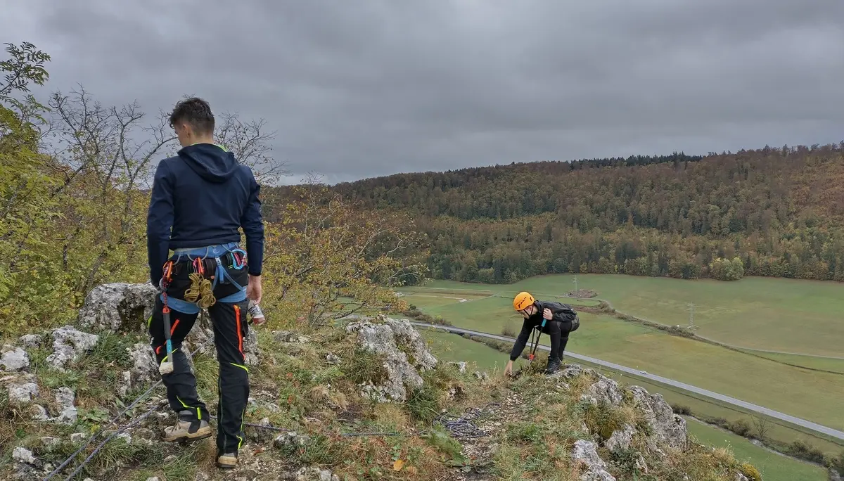 Helfer während der Arbeit. | © DAV Ebingen