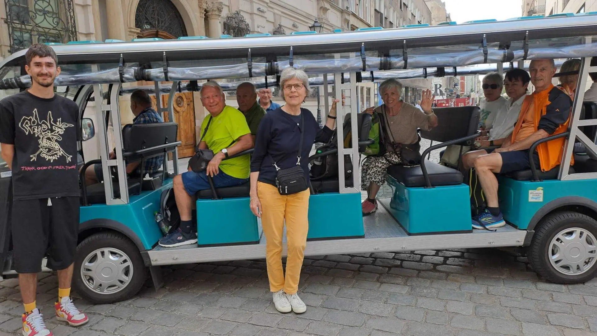 Die Gruppe während eine Stadtrundfahrt. | © DAV Ebingen