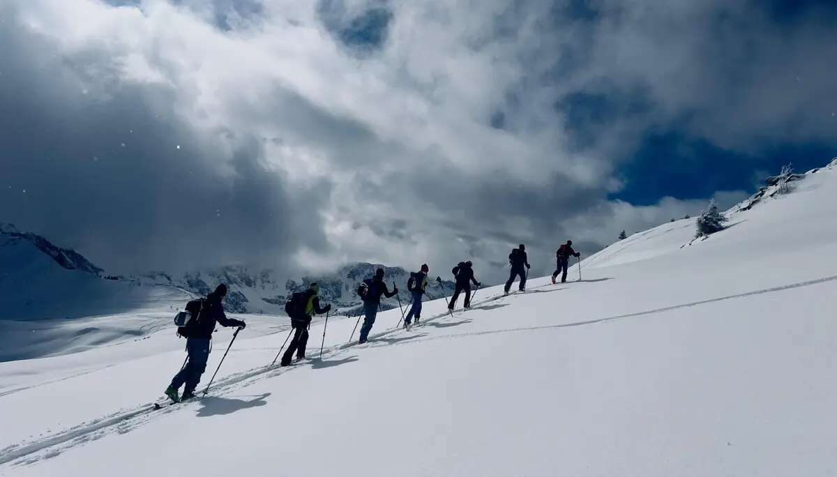 Die Teilnehmer während einem Aufstieg. | © DAV Ebingen
